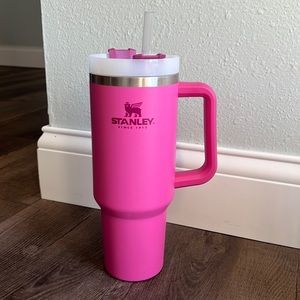 Stanley Adventure Quencher Tumbler 40oz Azalea